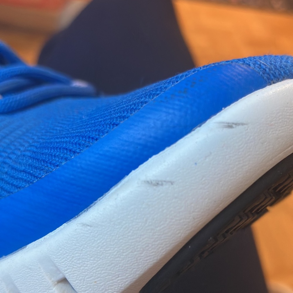 The North Face sneakers 8.5 - Picture 12 of 12